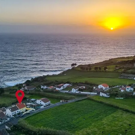 Whale Song Feriehus *