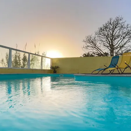 Dom wakacyjny Whale Song Feteiras