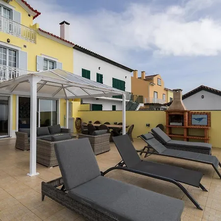 Dom wakacyjny Whale Song Feteiras